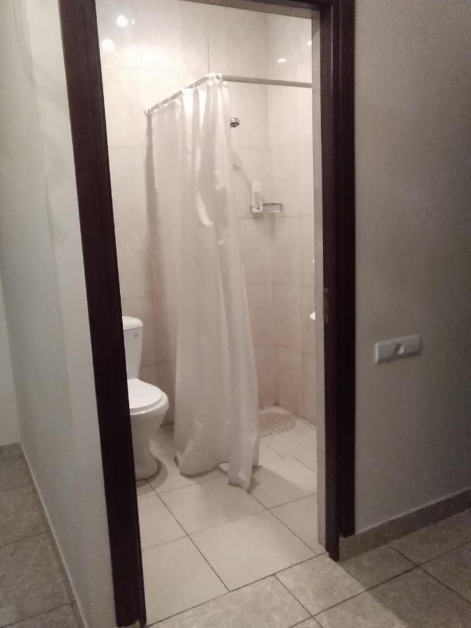 Comfort House Hotel And Tours Erivan Exterior foto